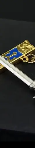 Collar Colgante Espada De Link Of Zelda Nintendo Dorado Con Azul — Coleccionables vintage, años NOW (foto 5)