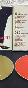 Ultra Dance 01 - Johnny Vicious (cd 2005) 2 Discos Estándar — Audio vintage, años NOW