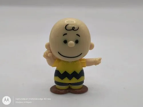 Figura Gansipremio Peanuts Snoopy Charly Brown 2026 Marinela