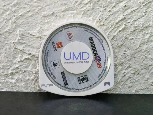 Madden Nfl 09 Umd Para Psp Solo Disco Usado Original — Gaming vintage, años NOW