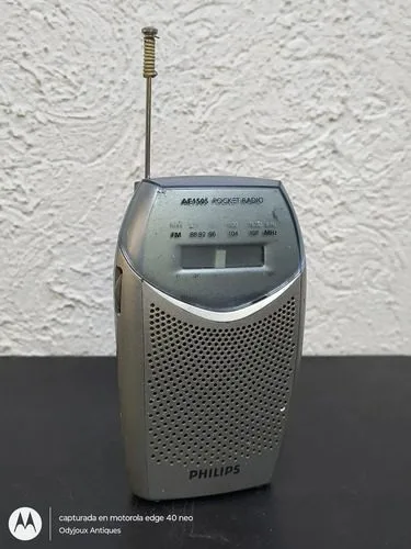 Pocket Radio Antiguo Philips Ae1505 Portátil Retro Funciona — Audio vintage