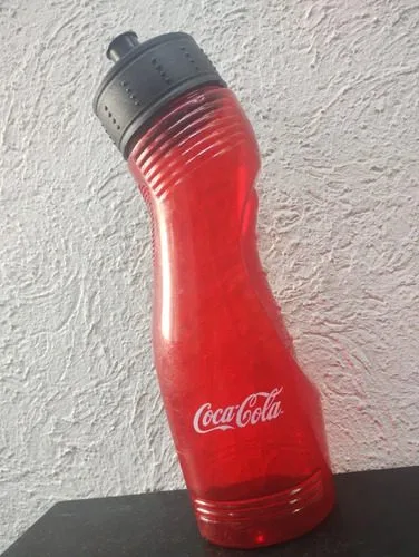 Cilindro Deportivo Coca Cola Botella Para Agua Rojo 1 Litro Rojo — Coleccionables vintage, años NOW