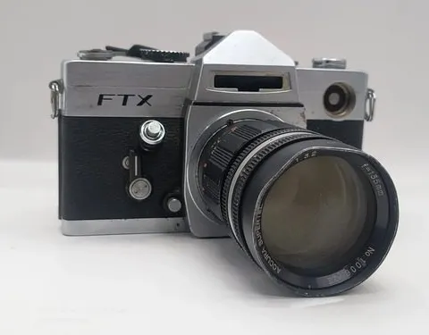 Cámara Análoga Petri Ftx 35mm Objetivo 135mm Para Reparación Gris Con Negro