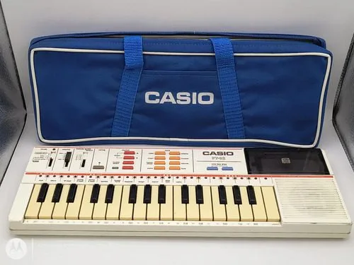 Mini Teclado Casio Pt-82 Keyboard Made In Japan De Colección Blanco