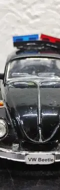 Volkswagen Beetle Policía Escala 1:32 Metalico 12cm Usado Negro — Coleccionables vintage (foto 4)