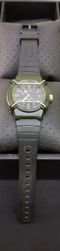 Reloj Casio Heavy Duty 1311 Hda-600 Vintage Verde Año 1995 Negro Verde Musgo — Tech vintage, años 90s (foto 3)