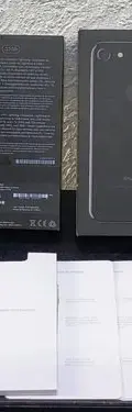 Caja Para iPhone 7 Jet Black 32gb Usada Original Negro — Tech vintage, años NOW (foto 2)