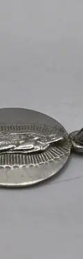 Dije Medalla Virgen De Guadalupe Plata Pura .985 1.7cm Plateado — Coleccionables vintage (foto 7)