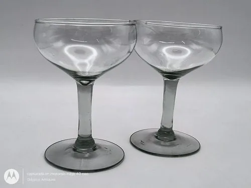 Set 2 Copas Champagne/coctelería Vintage Cristal Ahumado Ahumado — Decoración vintage