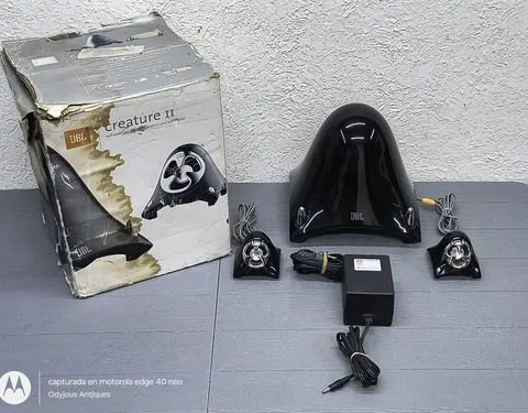 Juego De Bocinas/parlantes Jbl Creature Ii En Caja Original Negro