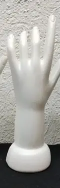 Exhibidores De Mano Plástico Para Anillo Pulsera 3pzas Usado Blanco — Coleccionables vintage