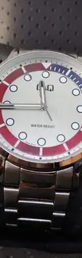 Reloj Q&q Análogo Mod.q50b-001py Acero Inox Hombre Original Plateado Plateado Blanco — Coleccionables vintage (foto 4)