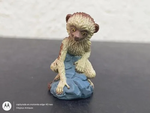 Figura Suri De Pelicula Dinosaurios Disney Vintage Original — Coleccionables vintage