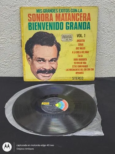 Disco Vinilo Bienvenido Granda Exitos Con Sonora Matancera Estándar — Audio vintage, años 50s