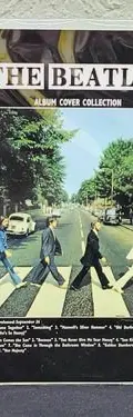 Tarjeta Postal The Beatles Abbey Road Monster Factory 2009 — Coleccionables vintage, años NOW (foto 3)